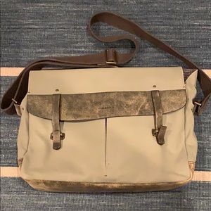 Timbuk2 Distilled messenger bag